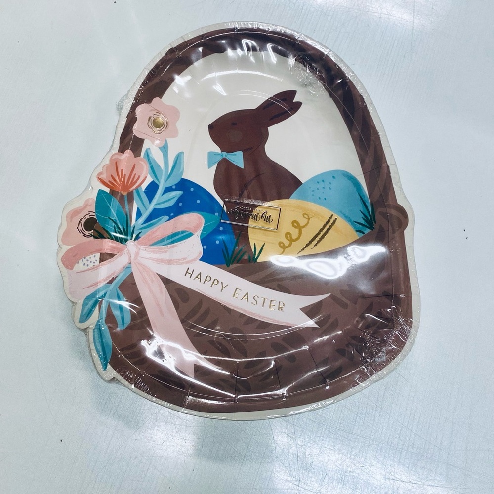 My Mind’s Eye paper plates